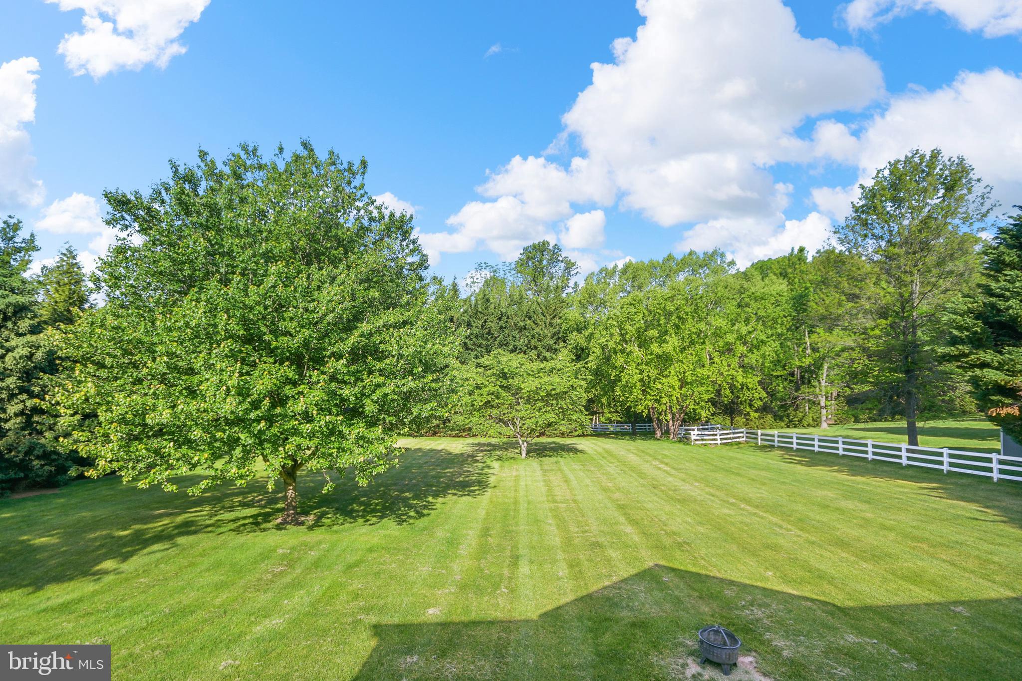 WEST OAK FIELDS - Residential