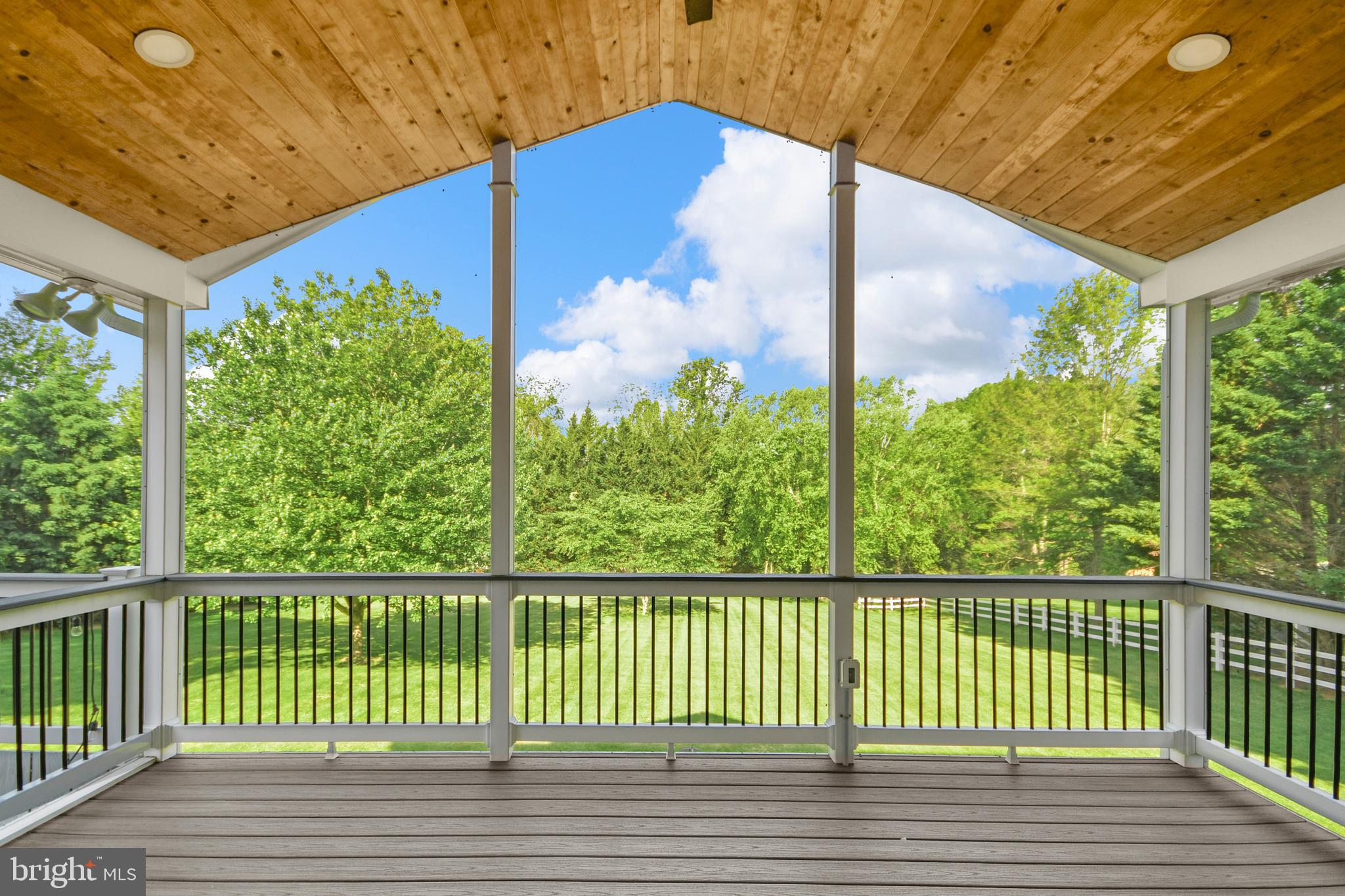WEST OAK FIELDS - Residential
