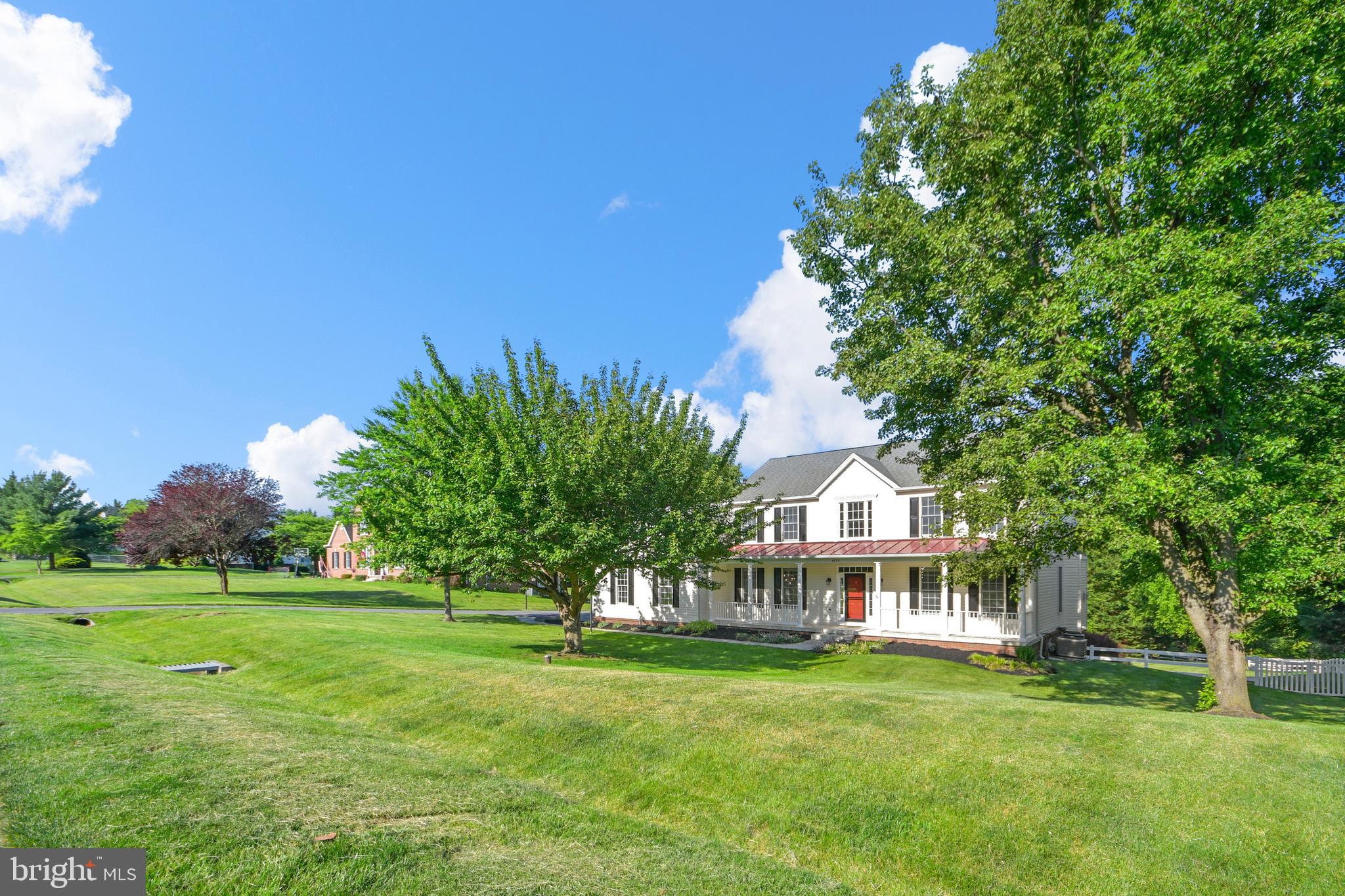 WEST OAK FIELDS - Residential
