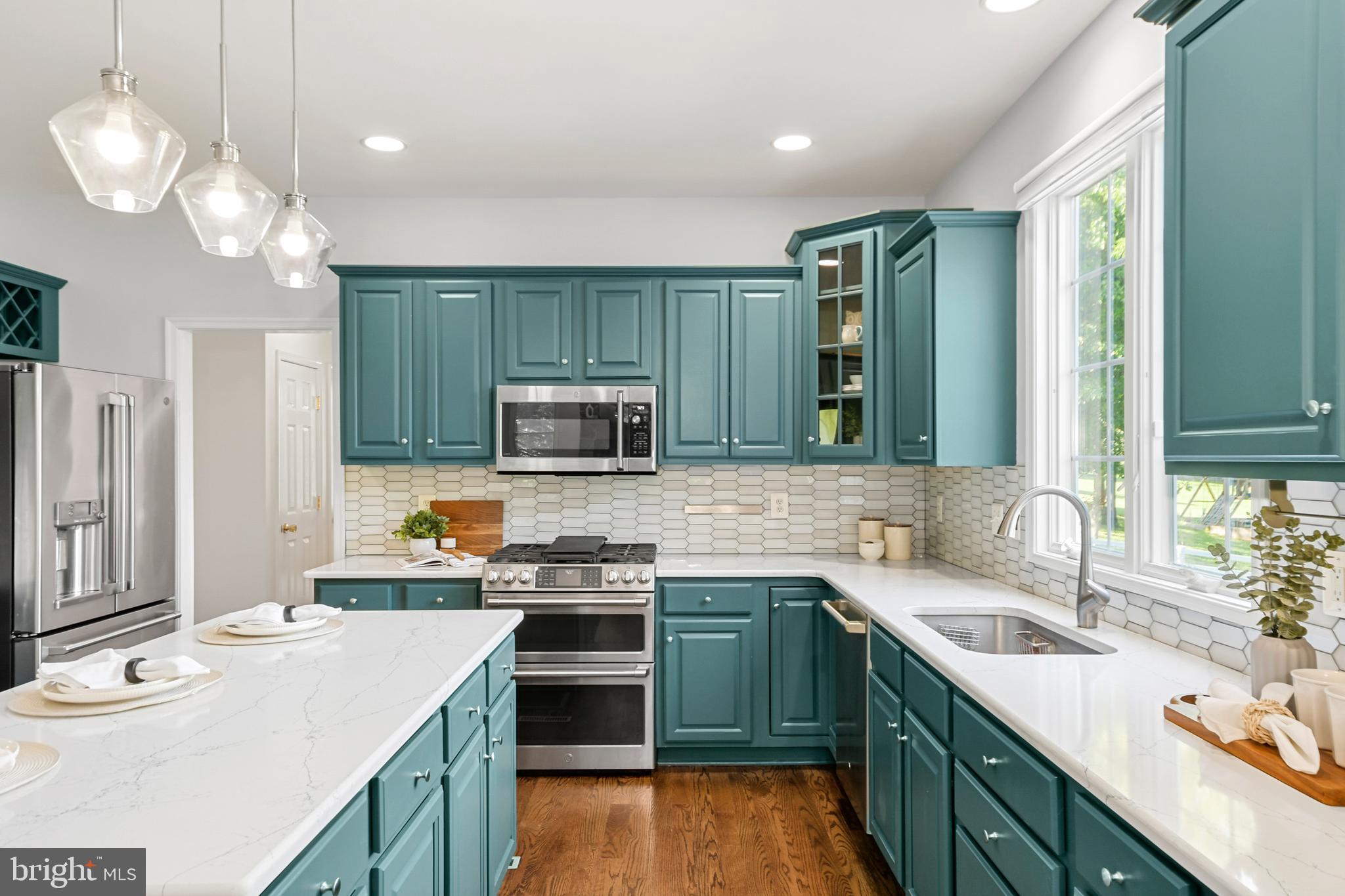 WEST OAK FIELDS - Residential