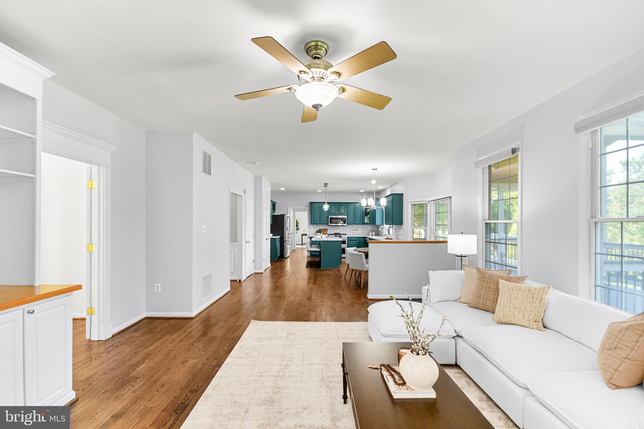 WEST OAK FIELDS - Residential