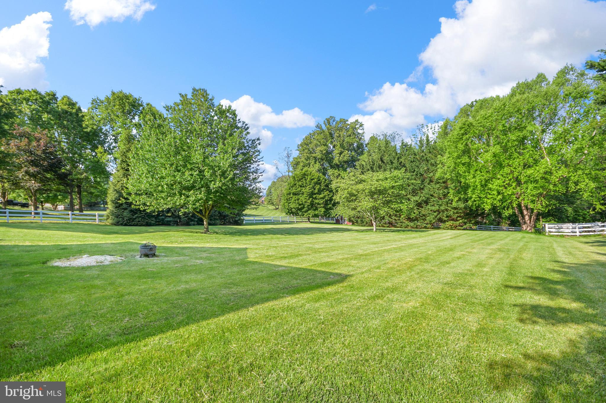 WEST OAK FIELDS - Residential