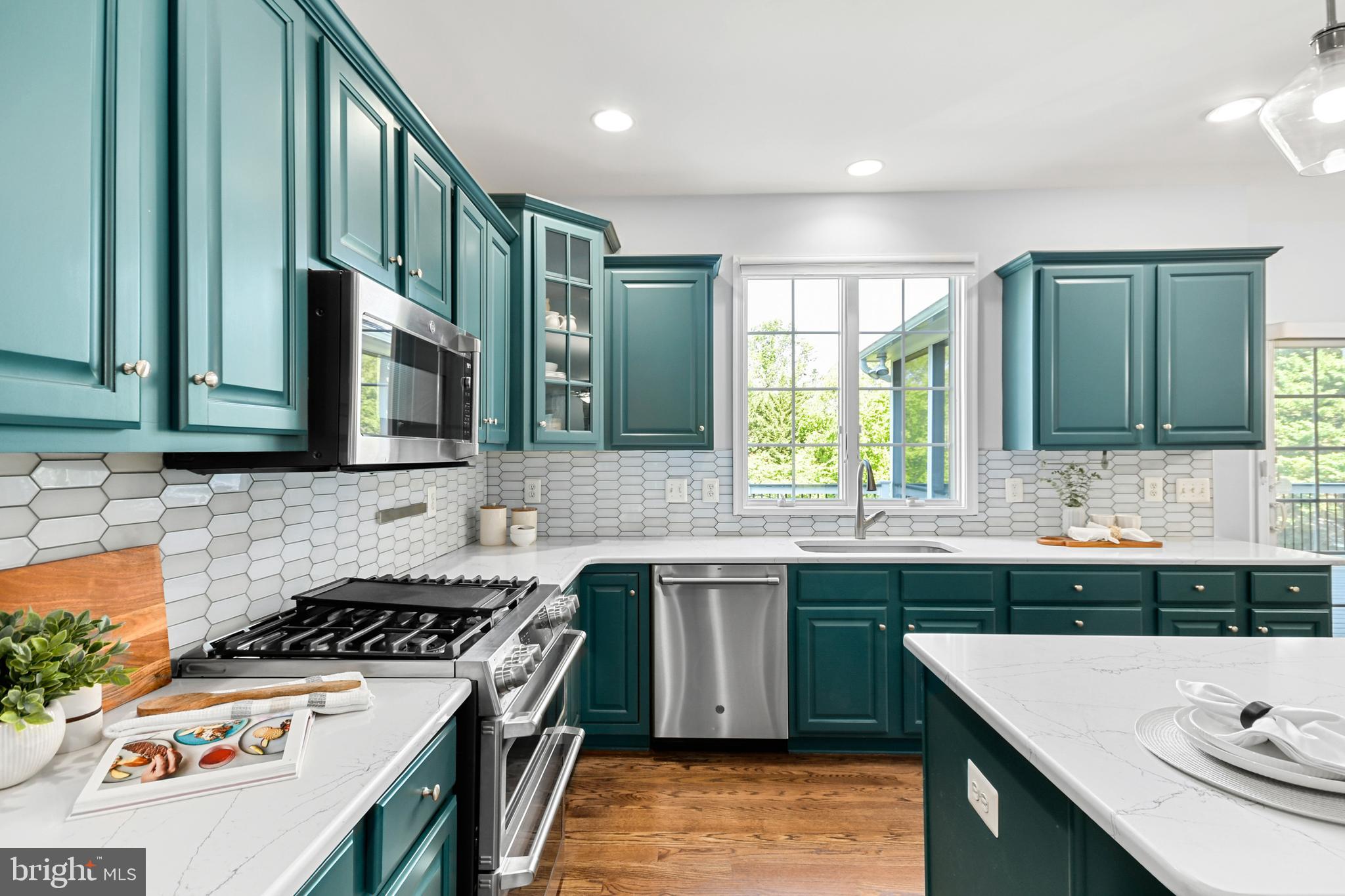 WEST OAK FIELDS - Residential