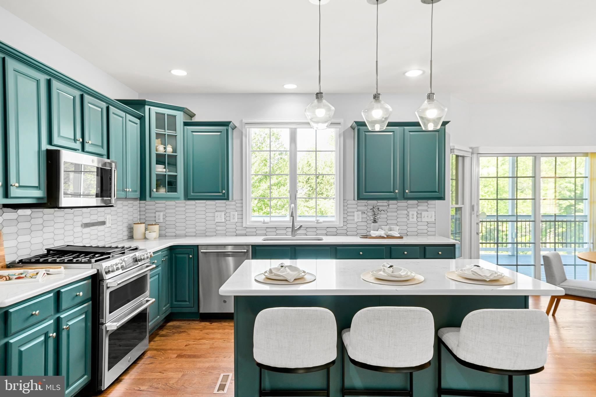 WEST OAK FIELDS - Residential
