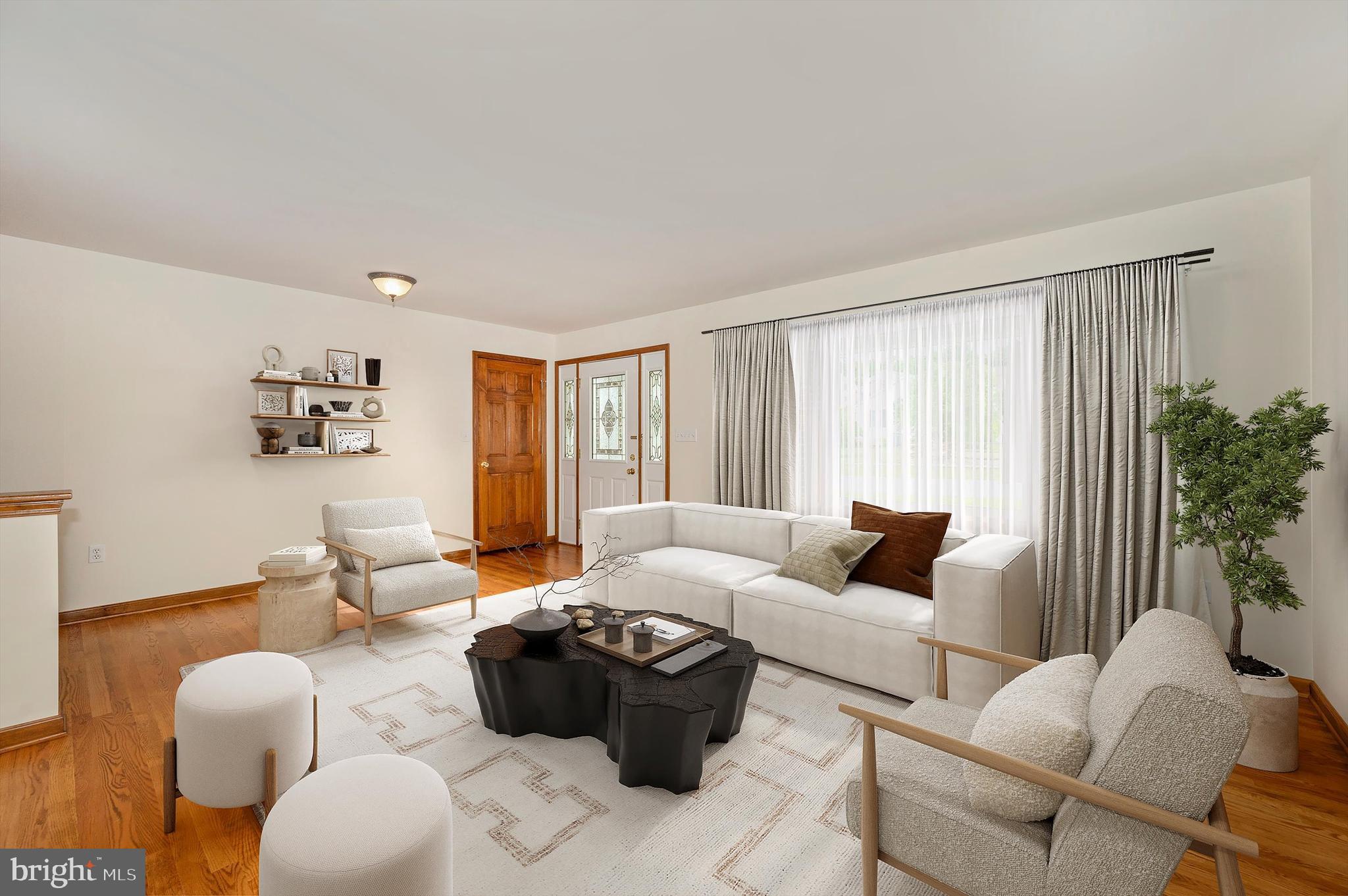 WHISPERING HILLS - Residential