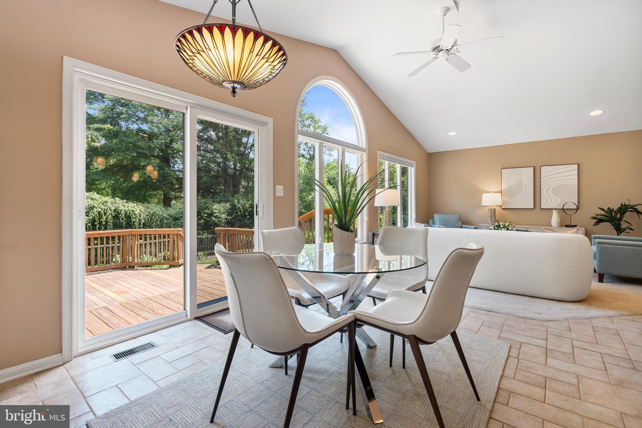 VALLEY BROOK - Residential