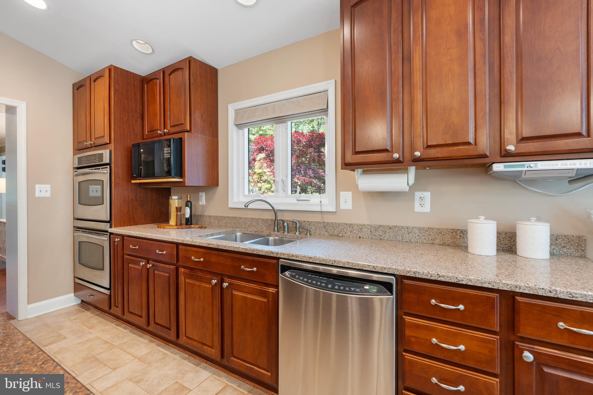 VALLEY BROOK - Residential