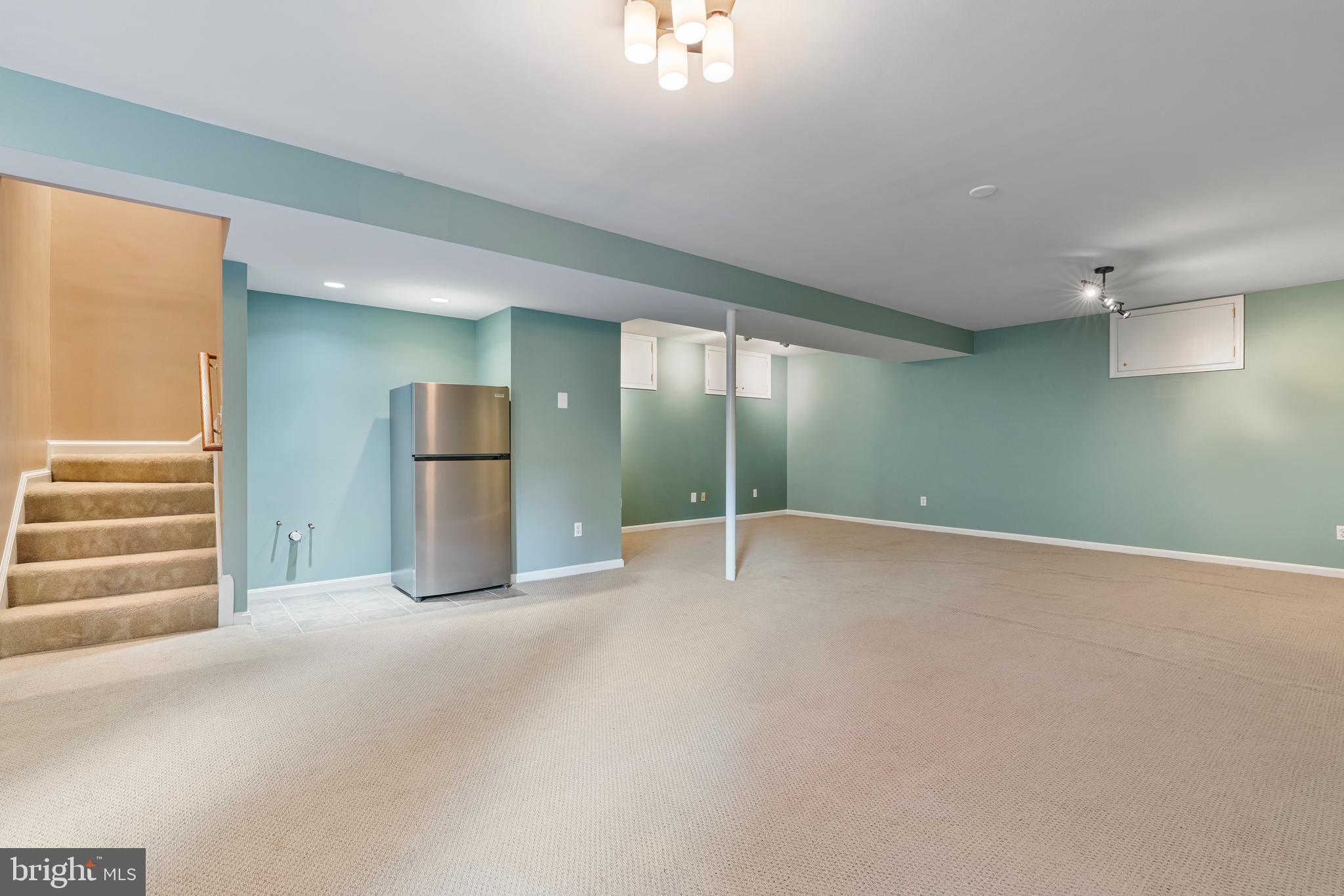 VALLEY BROOK - Residential