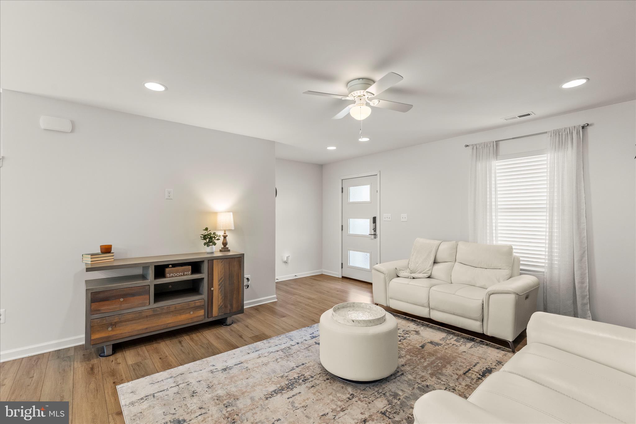 CHESTERFIELD - Residential