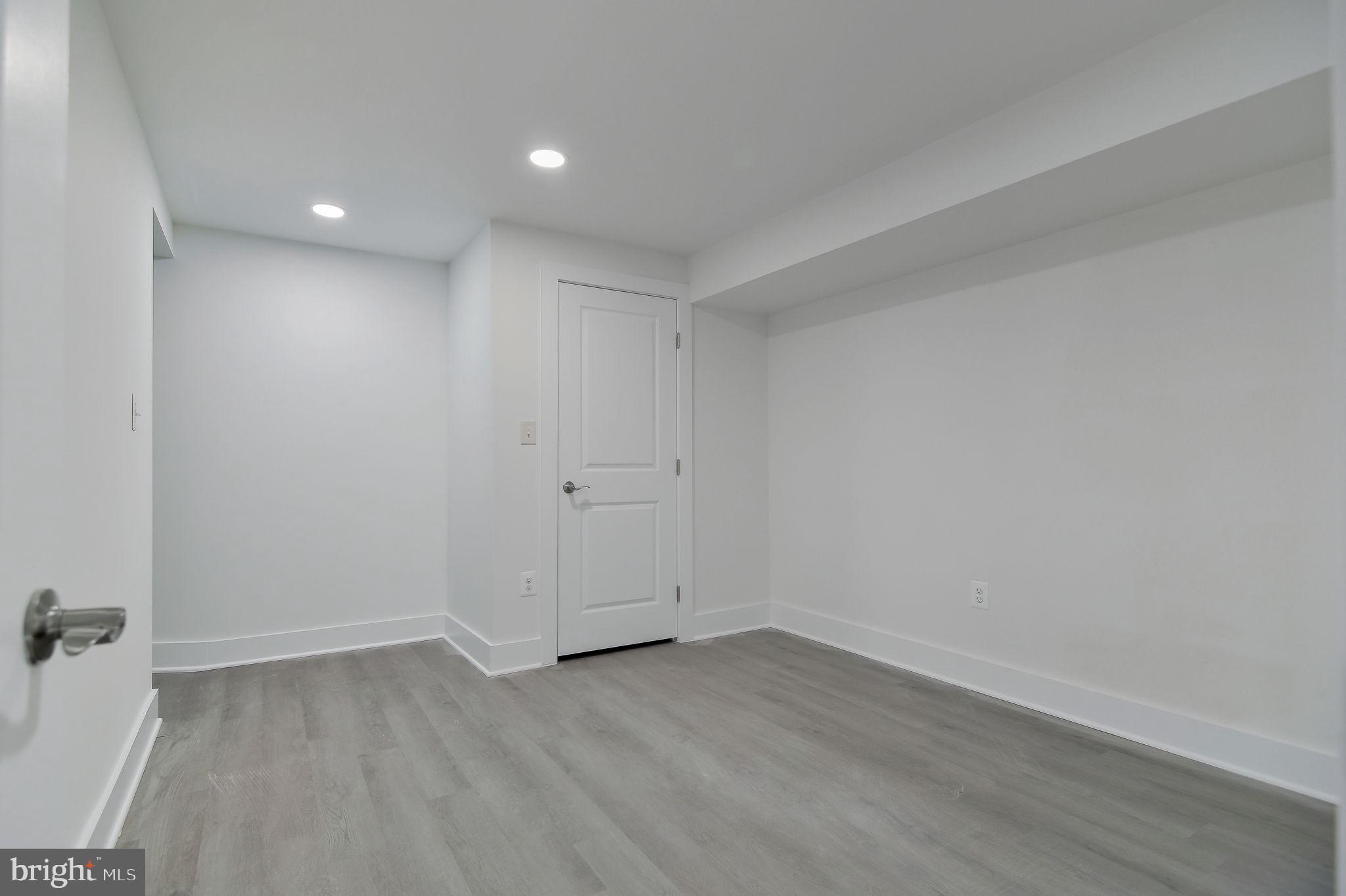 SPRING GROVE - Residential