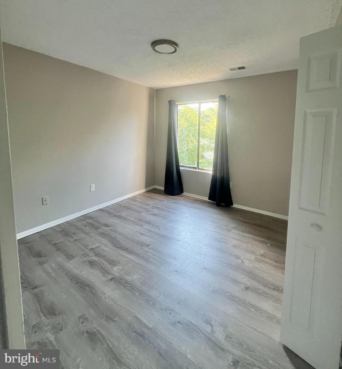 MARINE OAKS VILLAGE - Residential