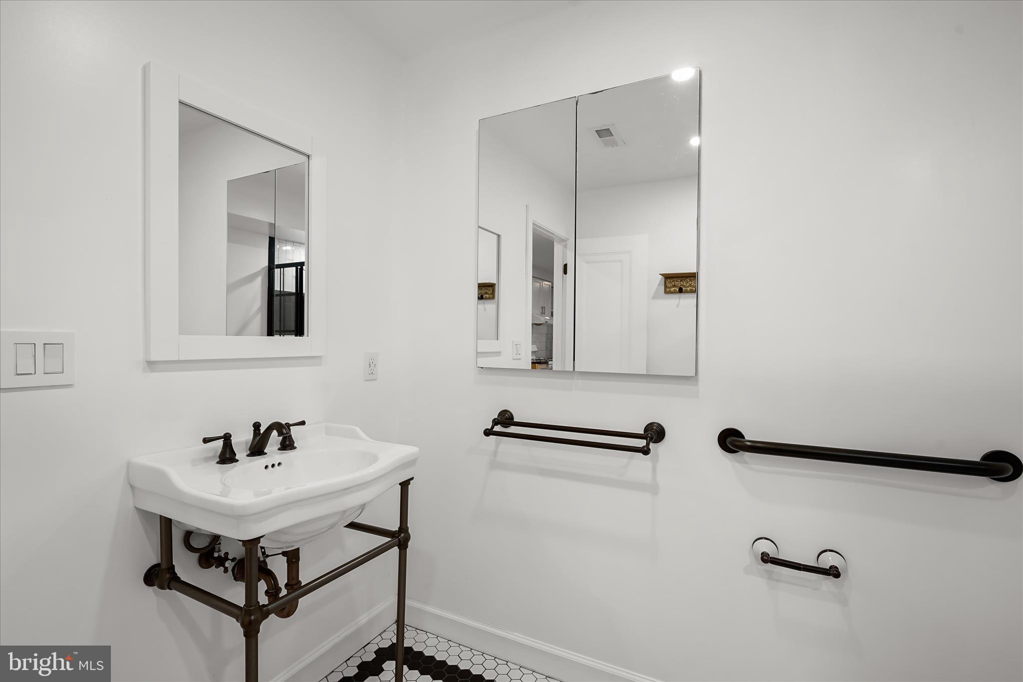 BURLEITH - Residential