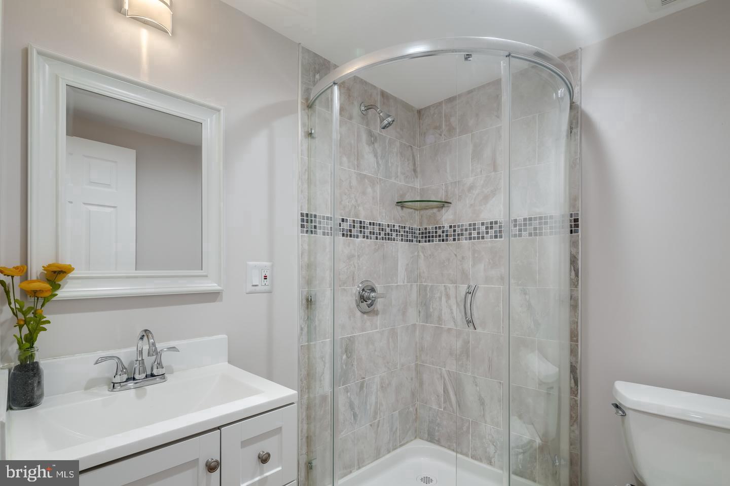 POINT BREEZE - Residential Lease