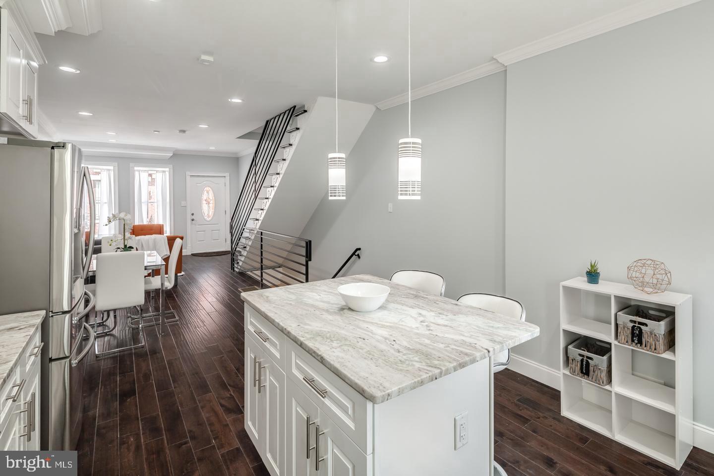 POINT BREEZE - Residential Lease