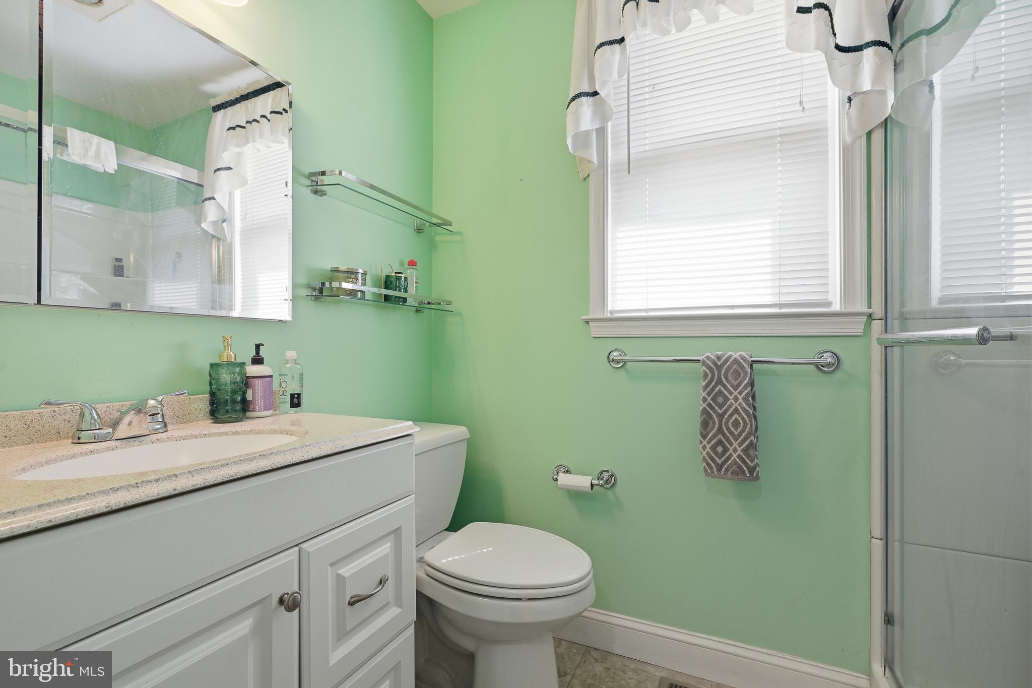 BLUE ROCK MANOR - Residential