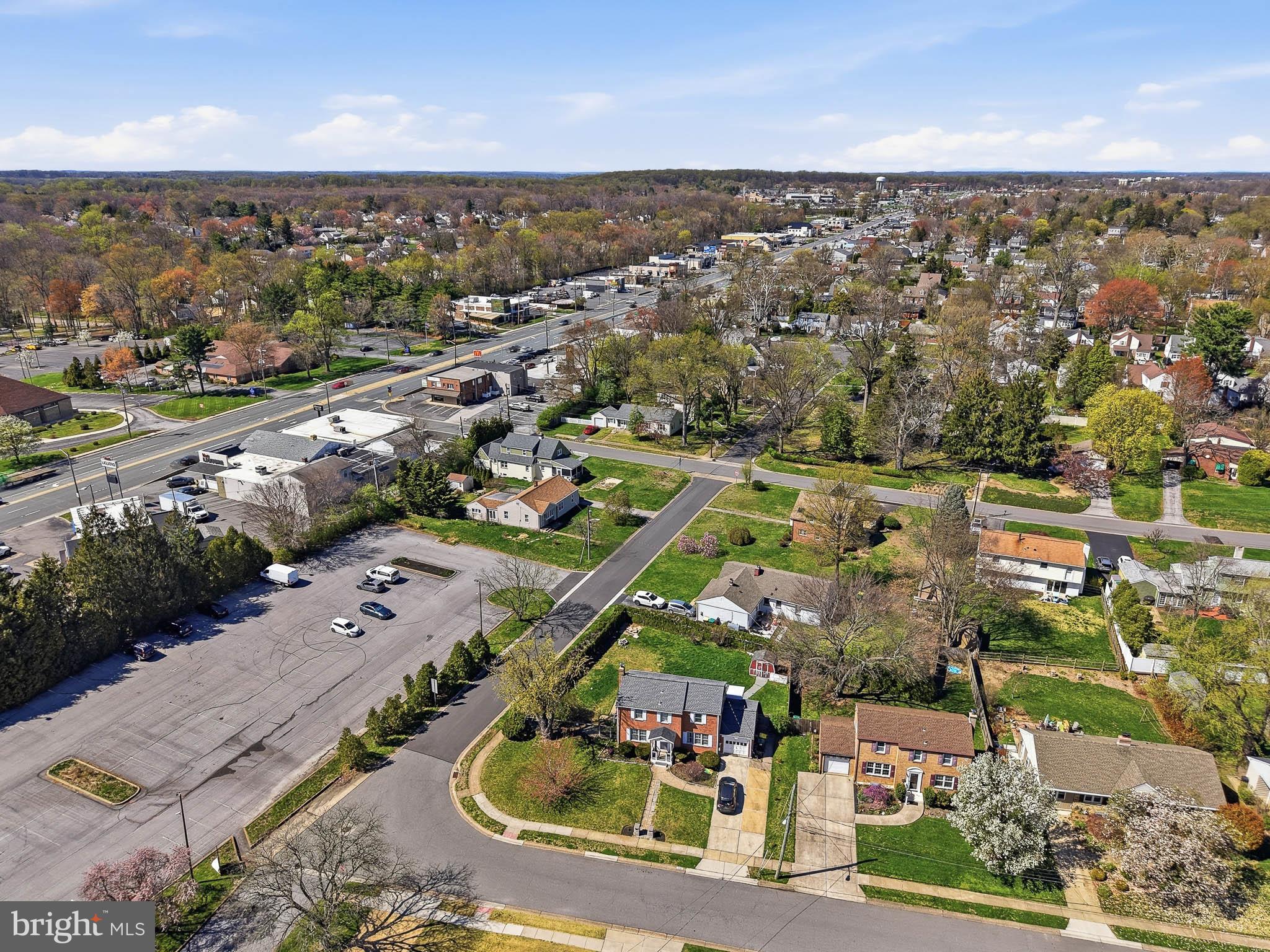 BLUE ROCK MANOR - Residential