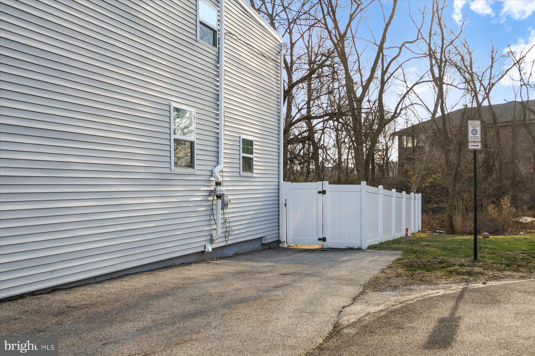 SWEDELAND - Residential Lease