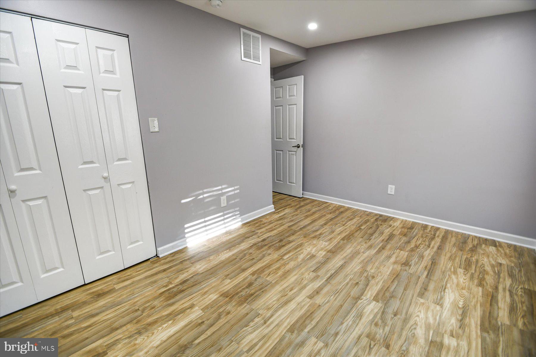 SWEDELAND - Residential Lease