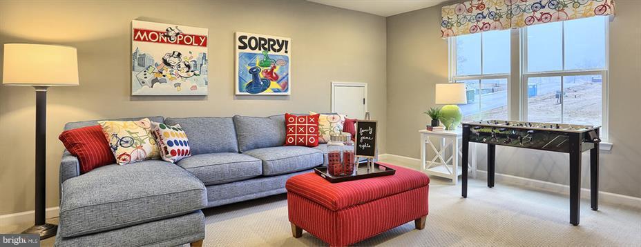 STRAY WINDS FARM - Residential