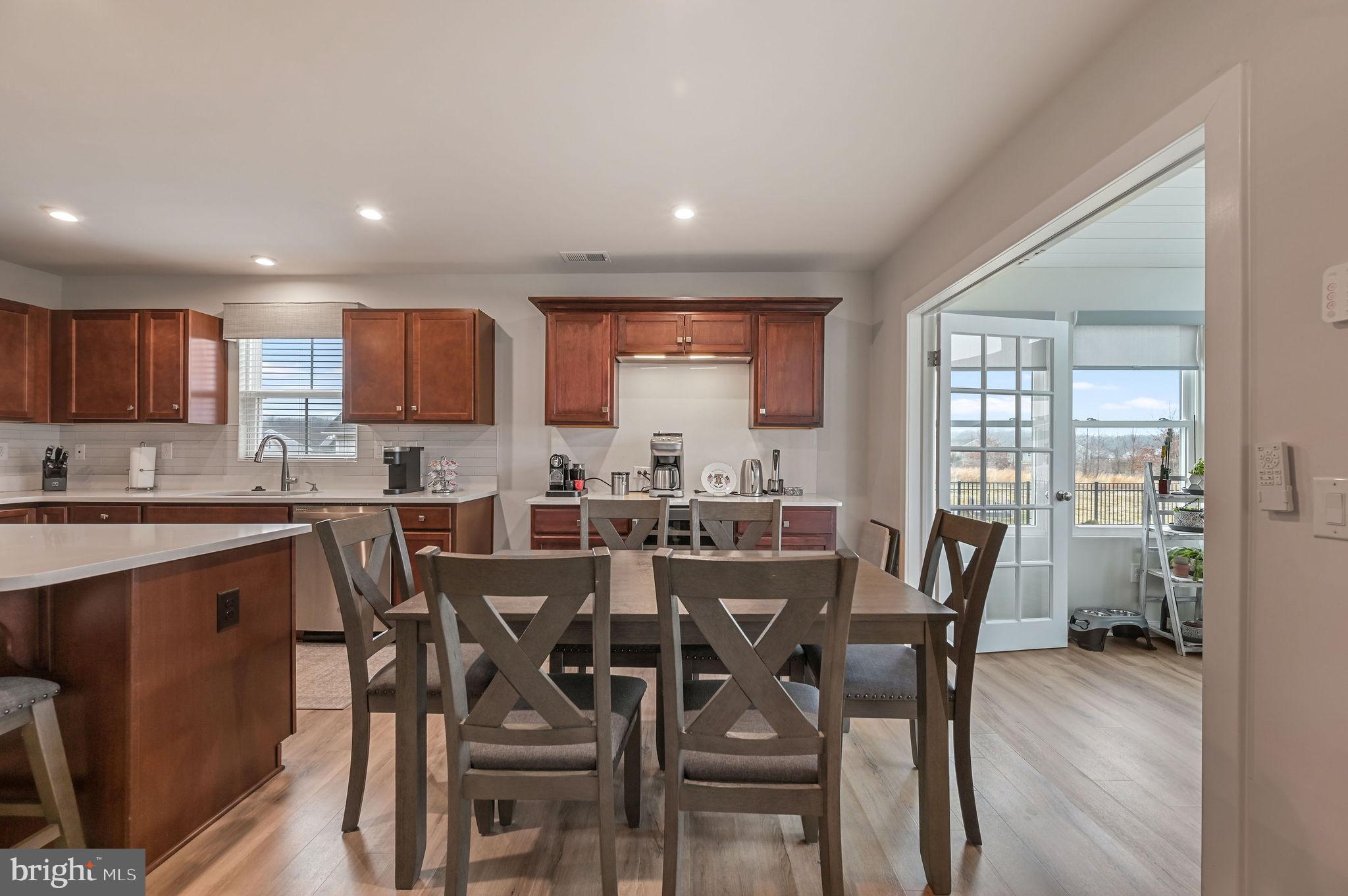 VERONA WOODS - Residential