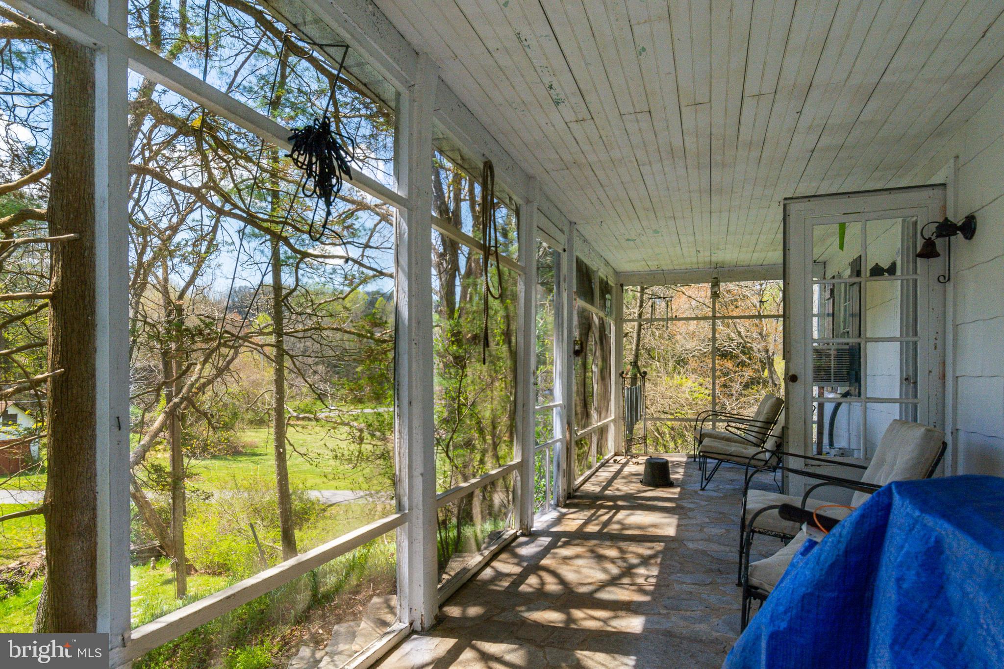 WINDSOR  MILL - Residential