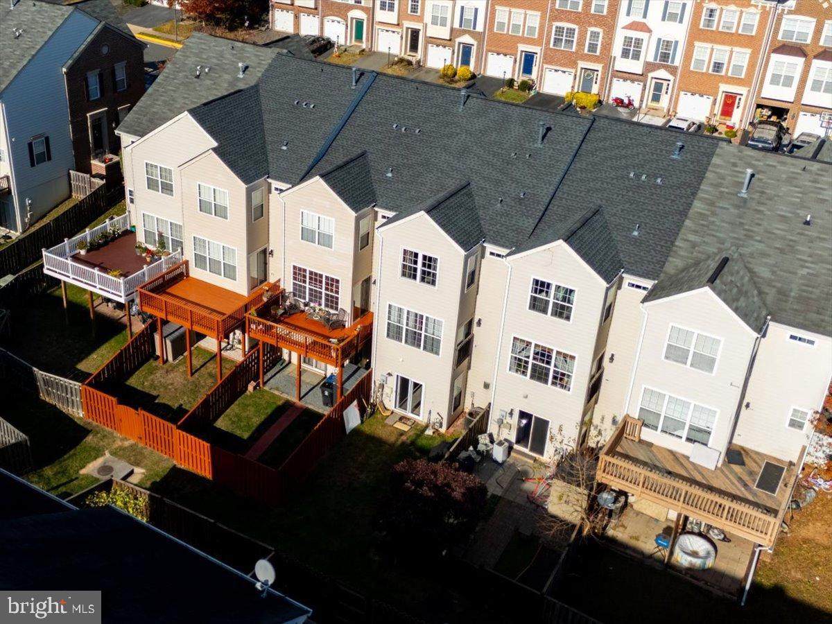 POTOMAC STATION - Residential