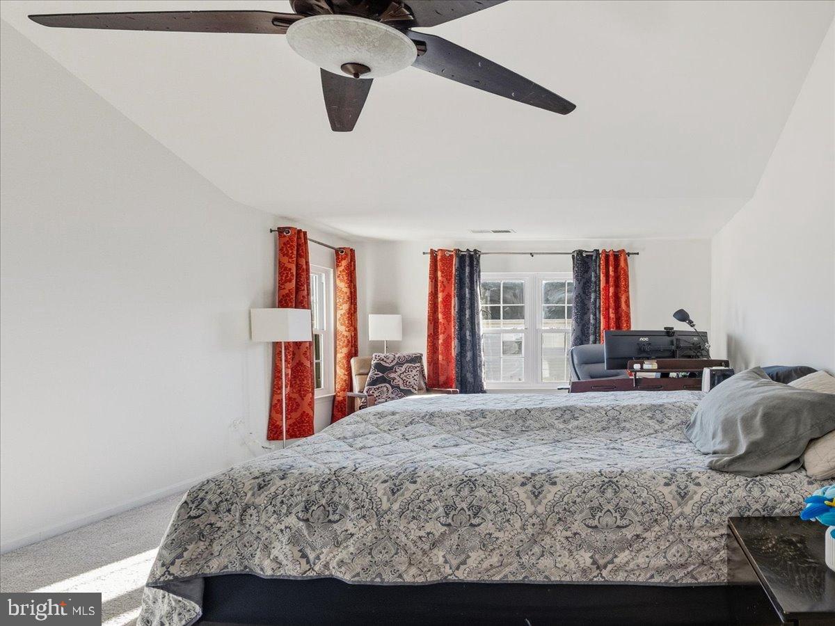 POTOMAC STATION - Residential