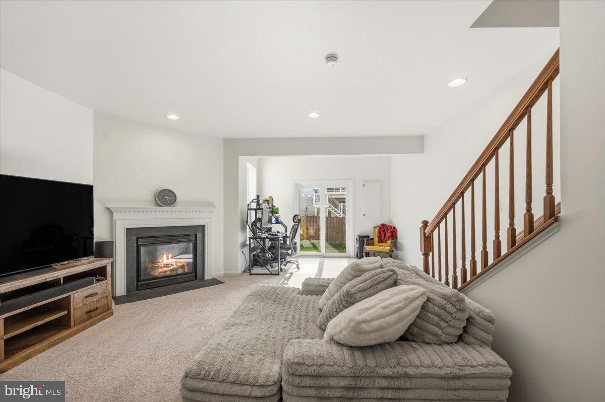 POTOMAC STATION - Residential