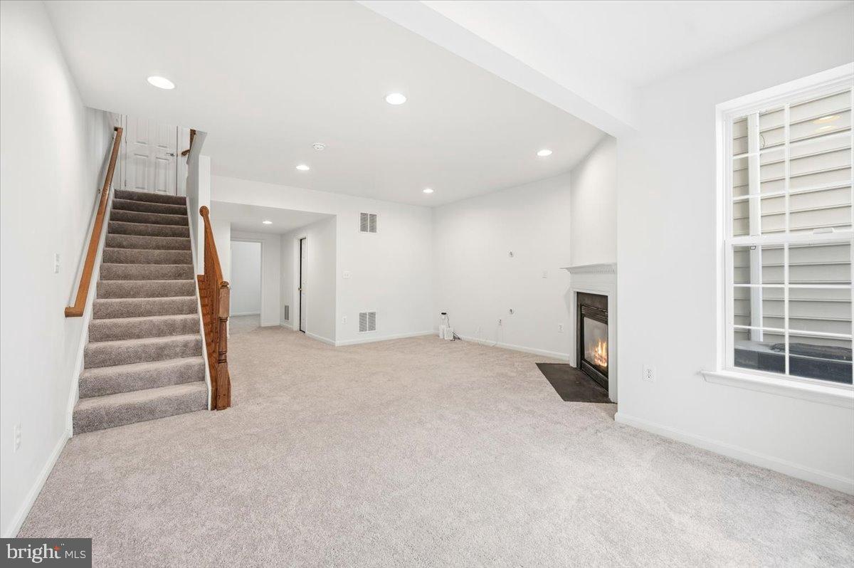 POTOMAC STATION - Residential