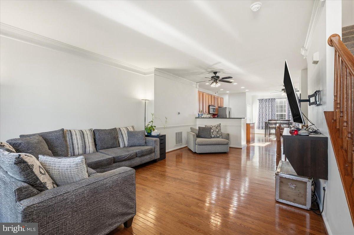 POTOMAC STATION - Residential