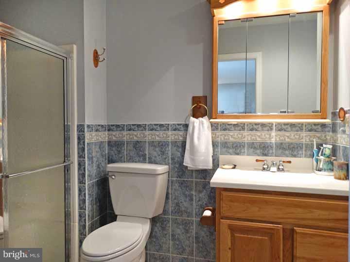 NEWTOWN CROSSING - Residential