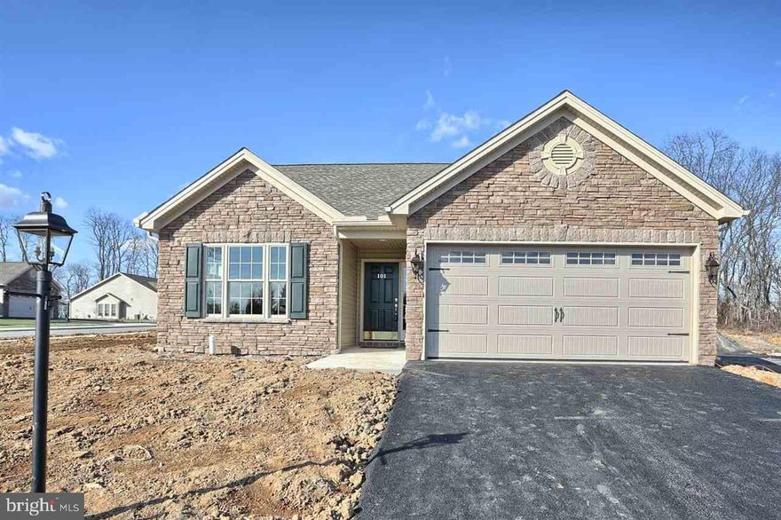 NEW MODEL - DUNSTON PLAN AVAILABLE December 2016  This ranch home features 2 car garage, 2 bedrooms, 2 full baths with over 1400 Sq ft. Open floor plan with vaulted  ceilings.  Great Room w/gas fileplace. Kitchen has Granite countertops, Breakfast bar, Master BR w/walk in shower.  Covered Patio!  All this located in the Final Phase of Evergreen known as   "The Bridges at Evergreen" Choose your homestyle and lot.