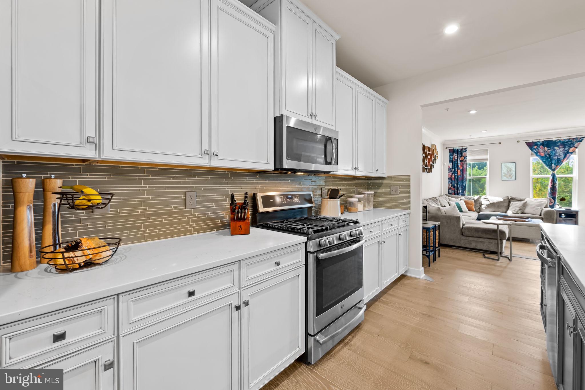 EDGEMERE/SPARROWS POINT - Residential
