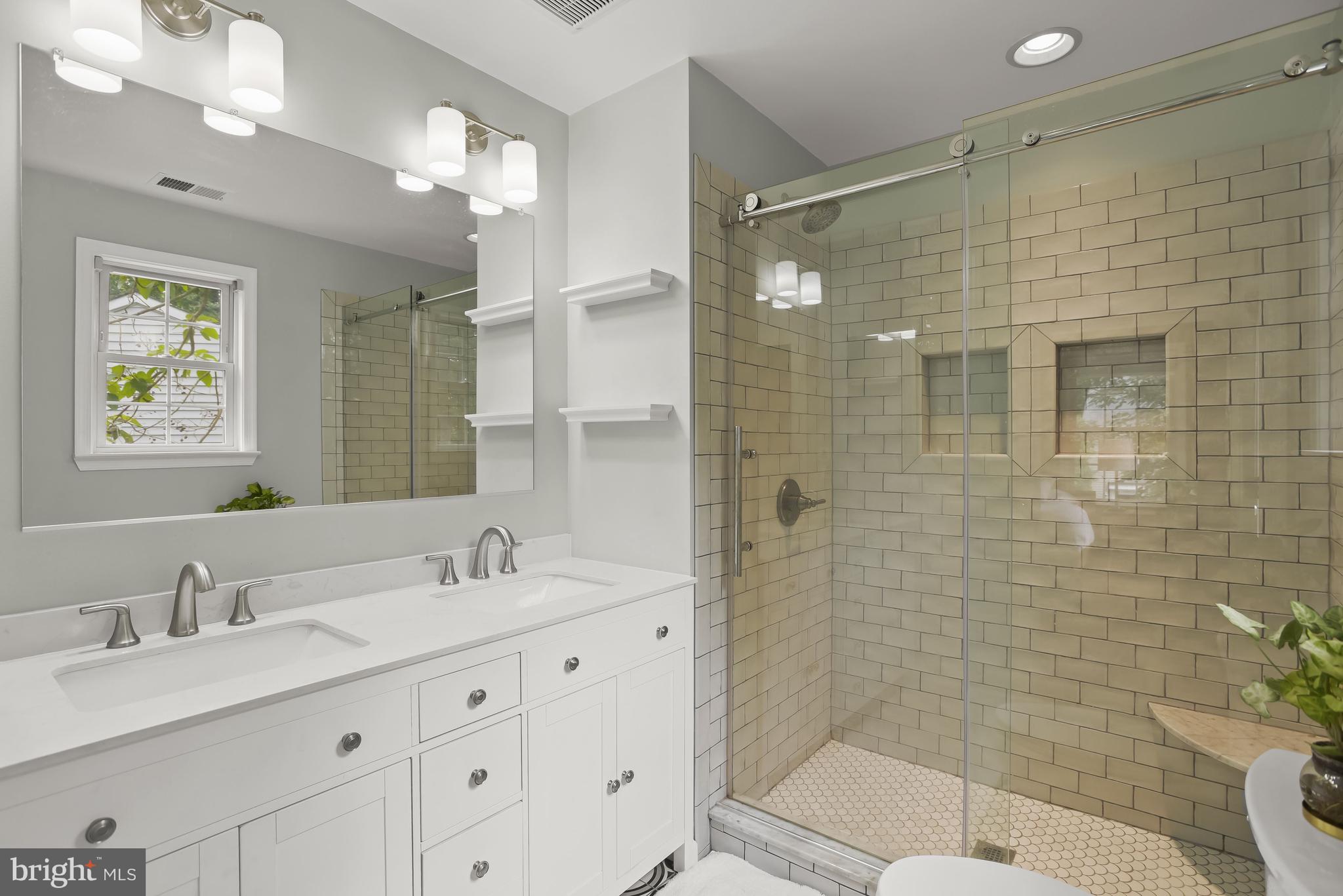 HERALD HARBOR - Residential