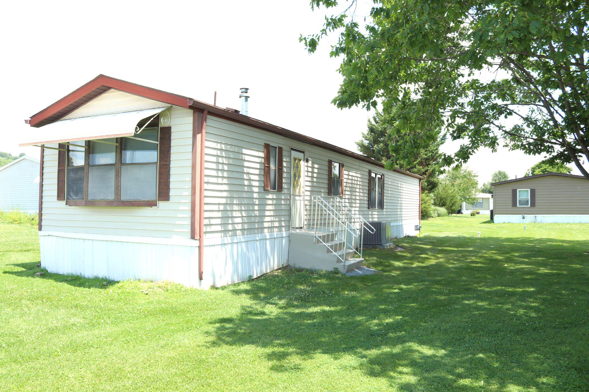 440 DAISY DRIVE