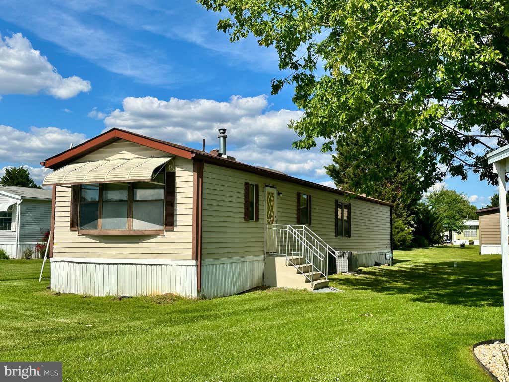 Photo of 440 Daisy Drive, NEW PROVIDENCE, PA 17560 (MLS # PALA2089450)
