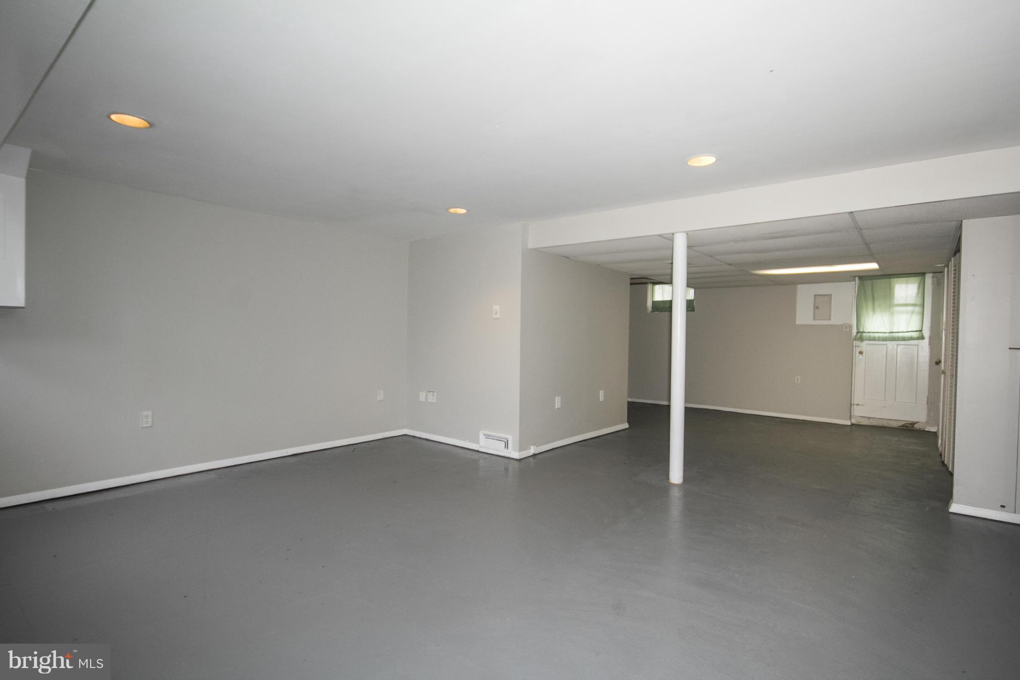 NORTHWOOD - Residential