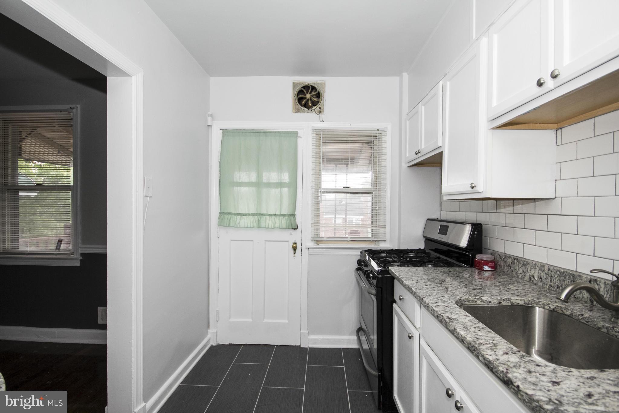 NORTHWOOD - Residential