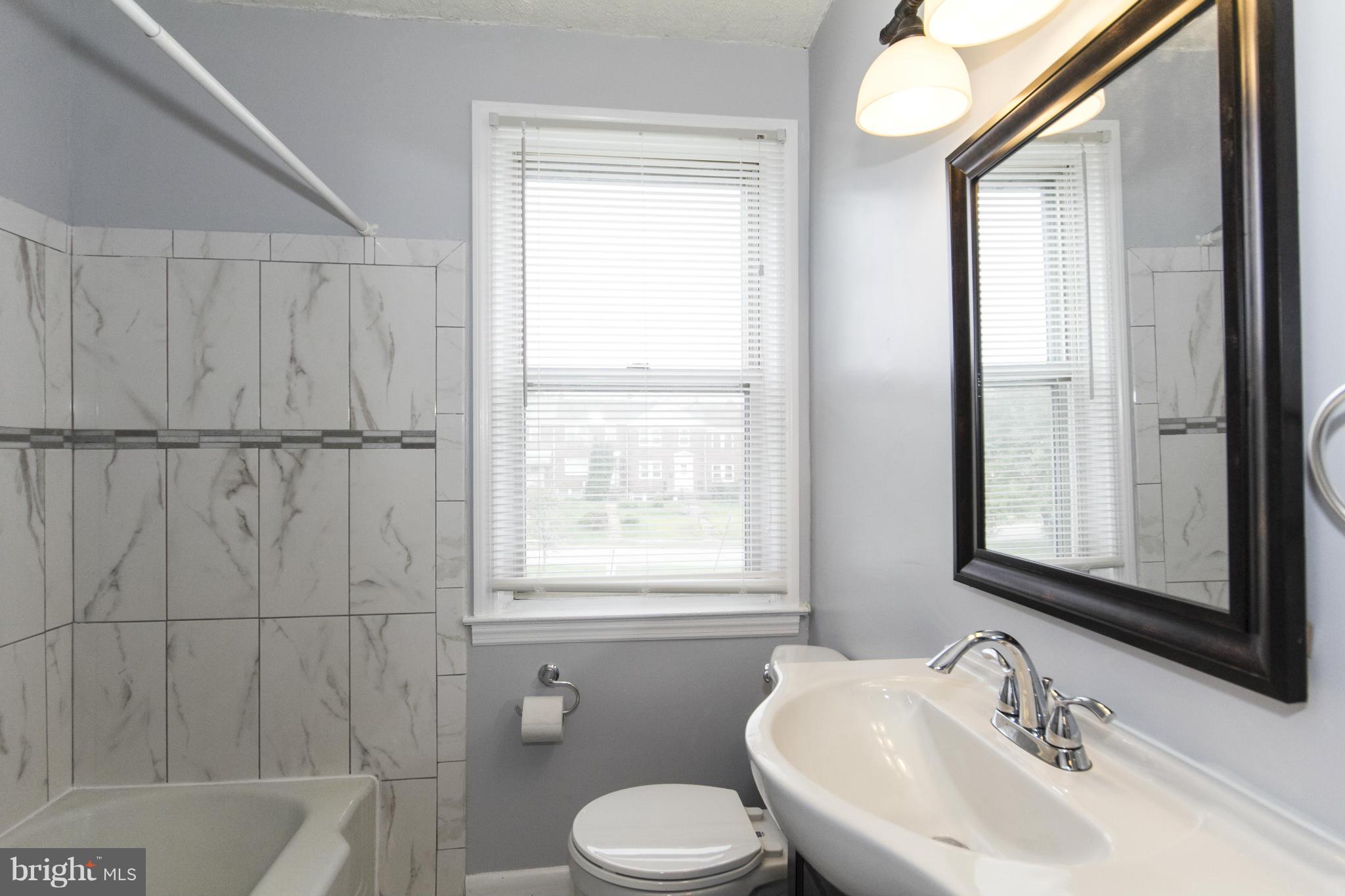 NORTHWOOD - Residential