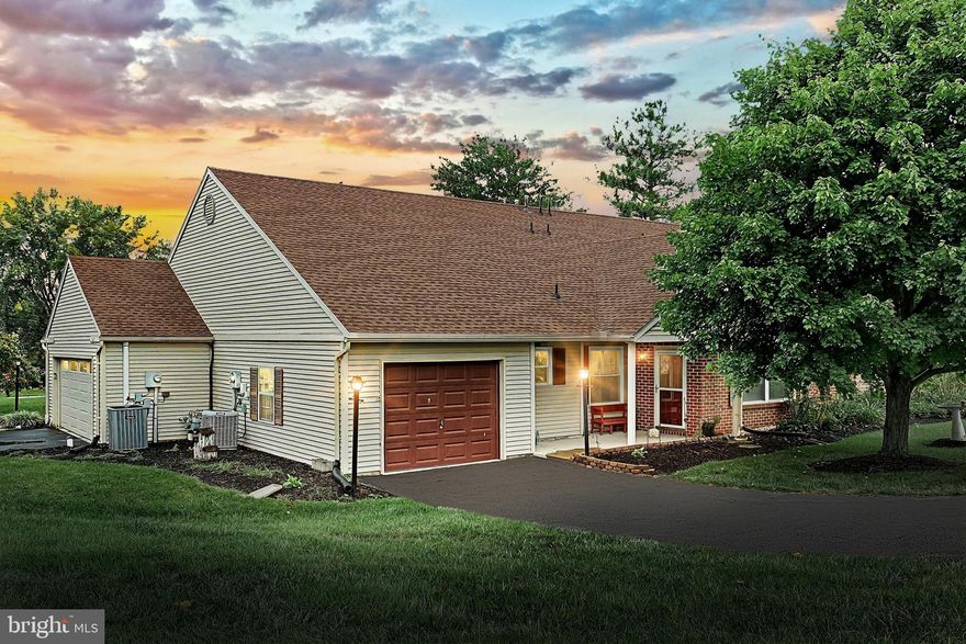 This beautiful semi-detached 2-bedroom, 2-bathroom condo is perfect for those seeking a comfortable and convenient living space. Featuring a pass-through kitchen, main-floor laundry, and a primary bedroom, this home offers a functional layout that's ideal for everyday living. Located in a 55+ community, you'll enjoy a low-maintenance lifestyle and a friendly atmosphere