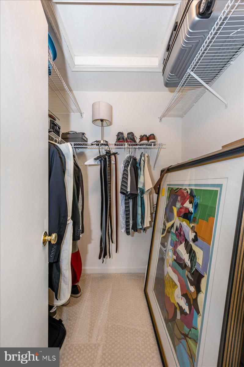 WELLINGTON TRACE - Residential Lease