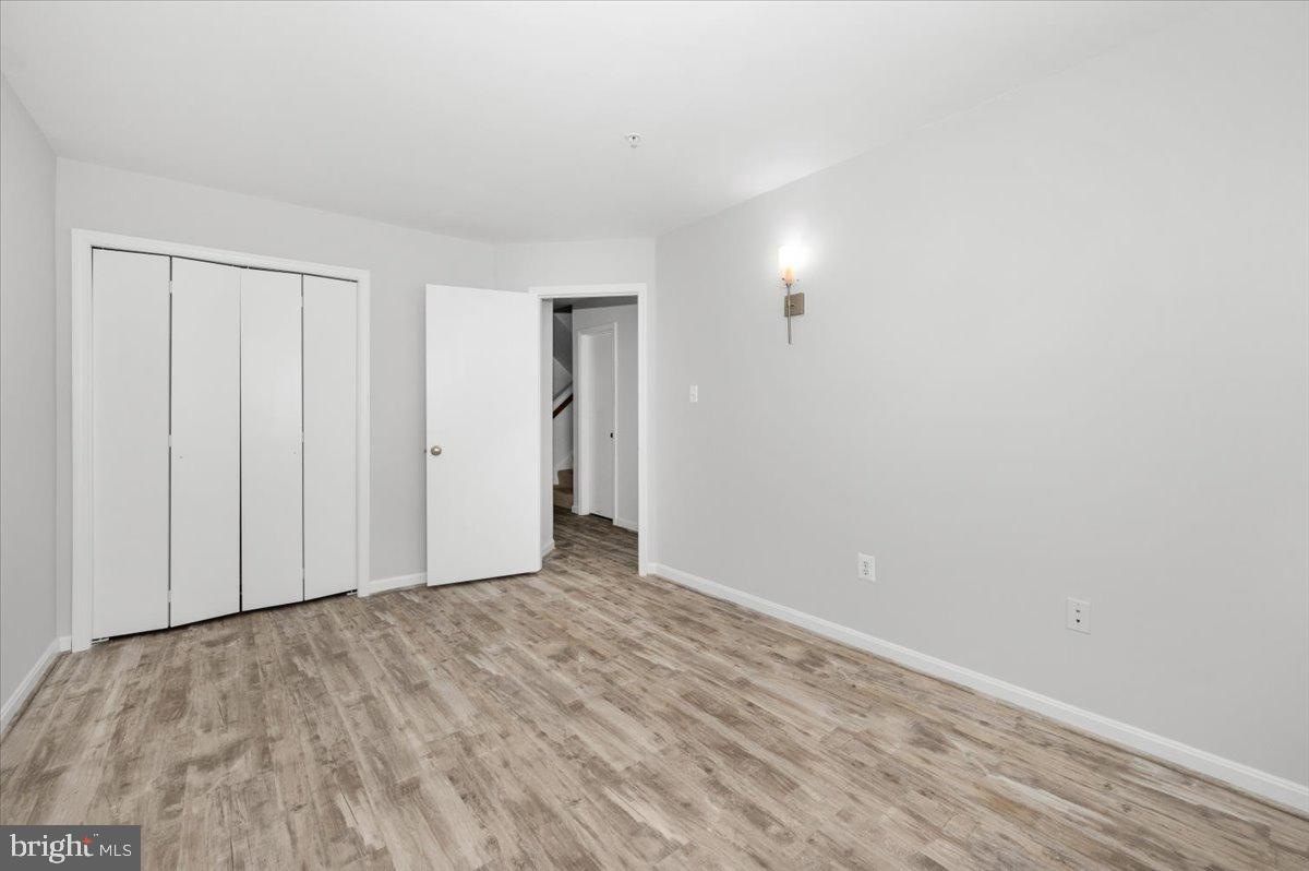 WELLINGTON TRACE - Residential Lease