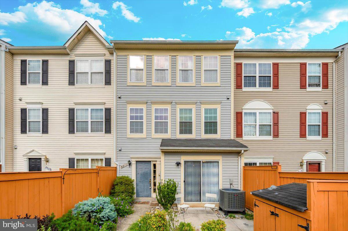 Open house Saturday the 14th from 10-1. Immaculate 3 level town home with huge top-level suite! Community pool is close by- one street away! One of the larger units in desirable Wellington Trace community with the kitchen bump out! Solid surface counters tops with farmhouse sink, bright, light and airy kitchen with white appliances. Luxury vinyl plank floors on main level & steps. Manicured front yard is low maintenance! Patio and shed. Laundry room with washer/dryer on the mid-level. No pets & no smoking. Credit score 700 or above required. Applications on Rent Spree. 1st month rent and 1 month rent security deposit at lease signing.