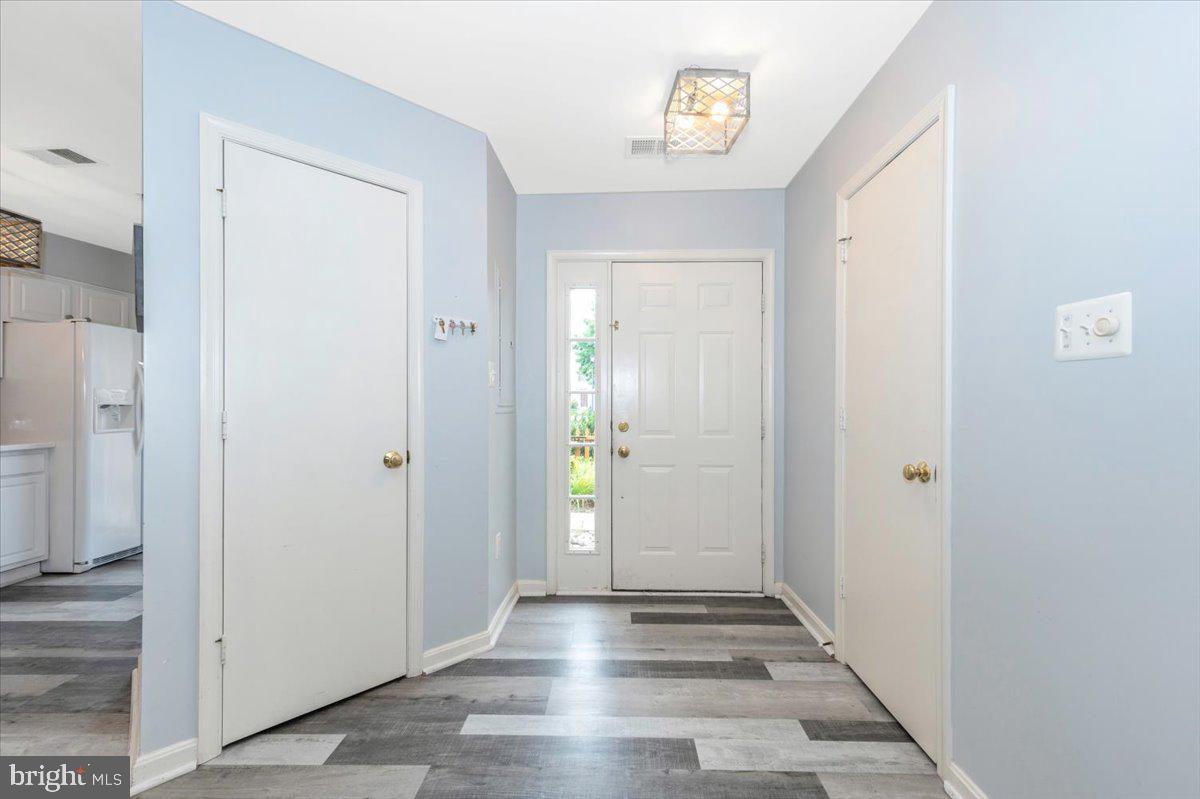 WELLINGTON TRACE - Residential Lease