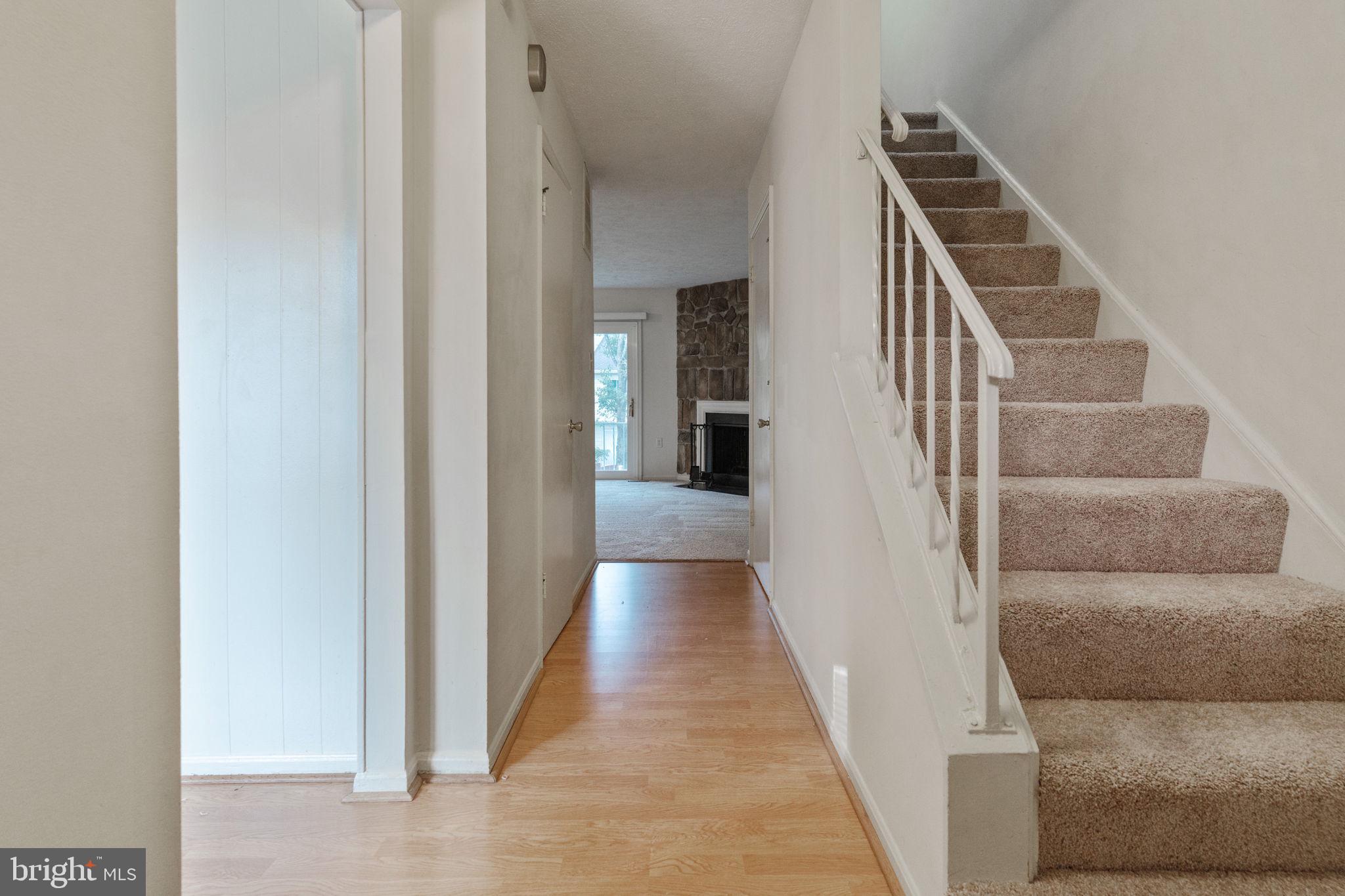 BURKE STATION SQUARE - Residential Lease