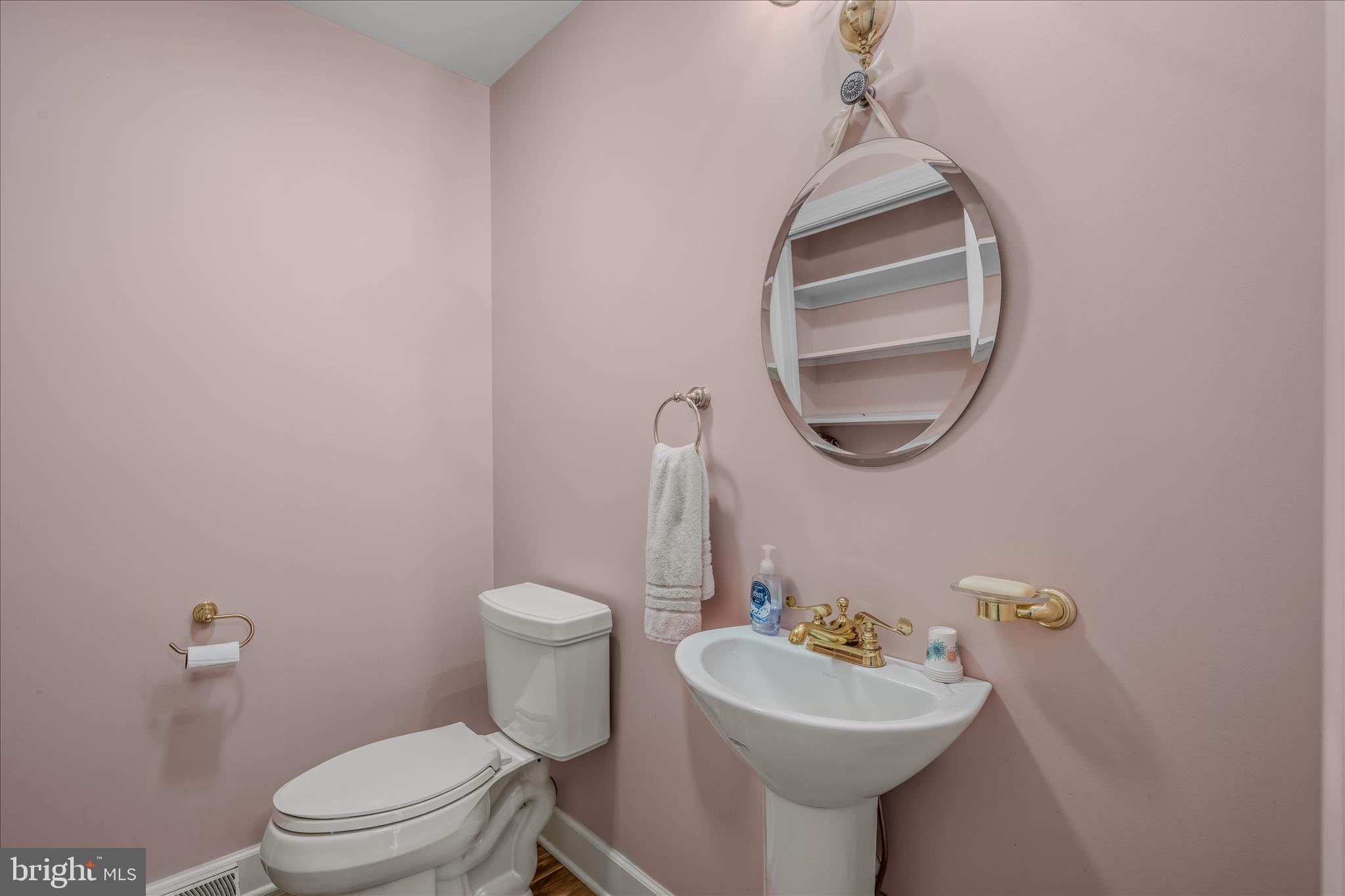 CACAPON EAST - Residential