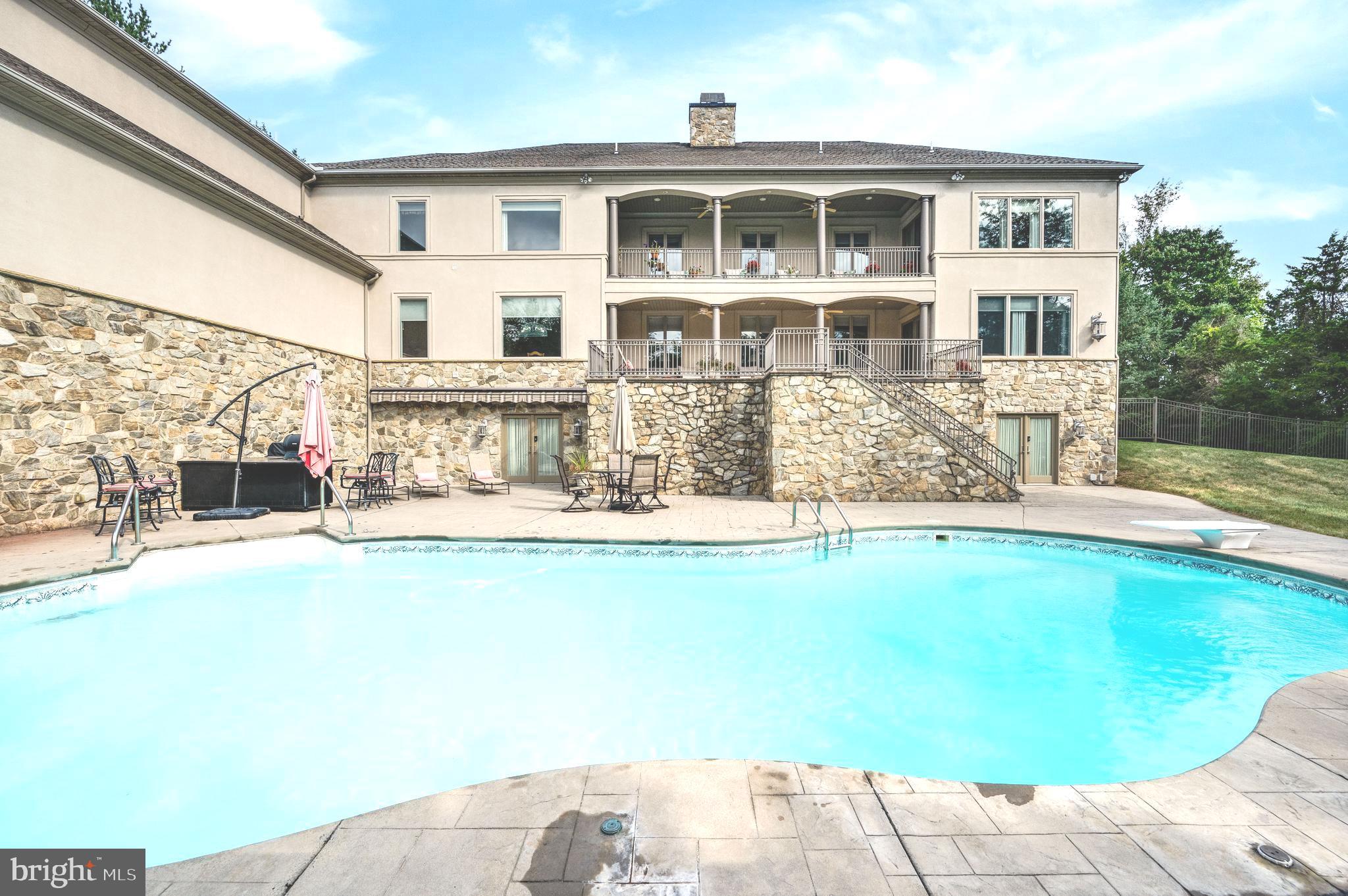 12 CHESTNUT HILL DRIVE