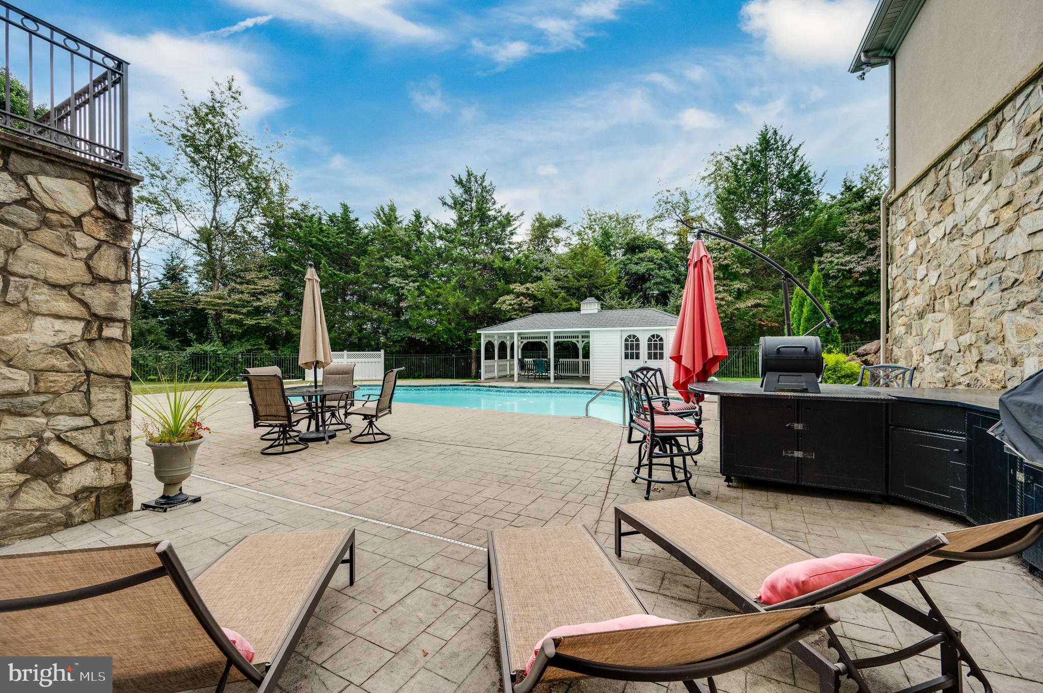 CHESTNUT HILL FARM - Residential