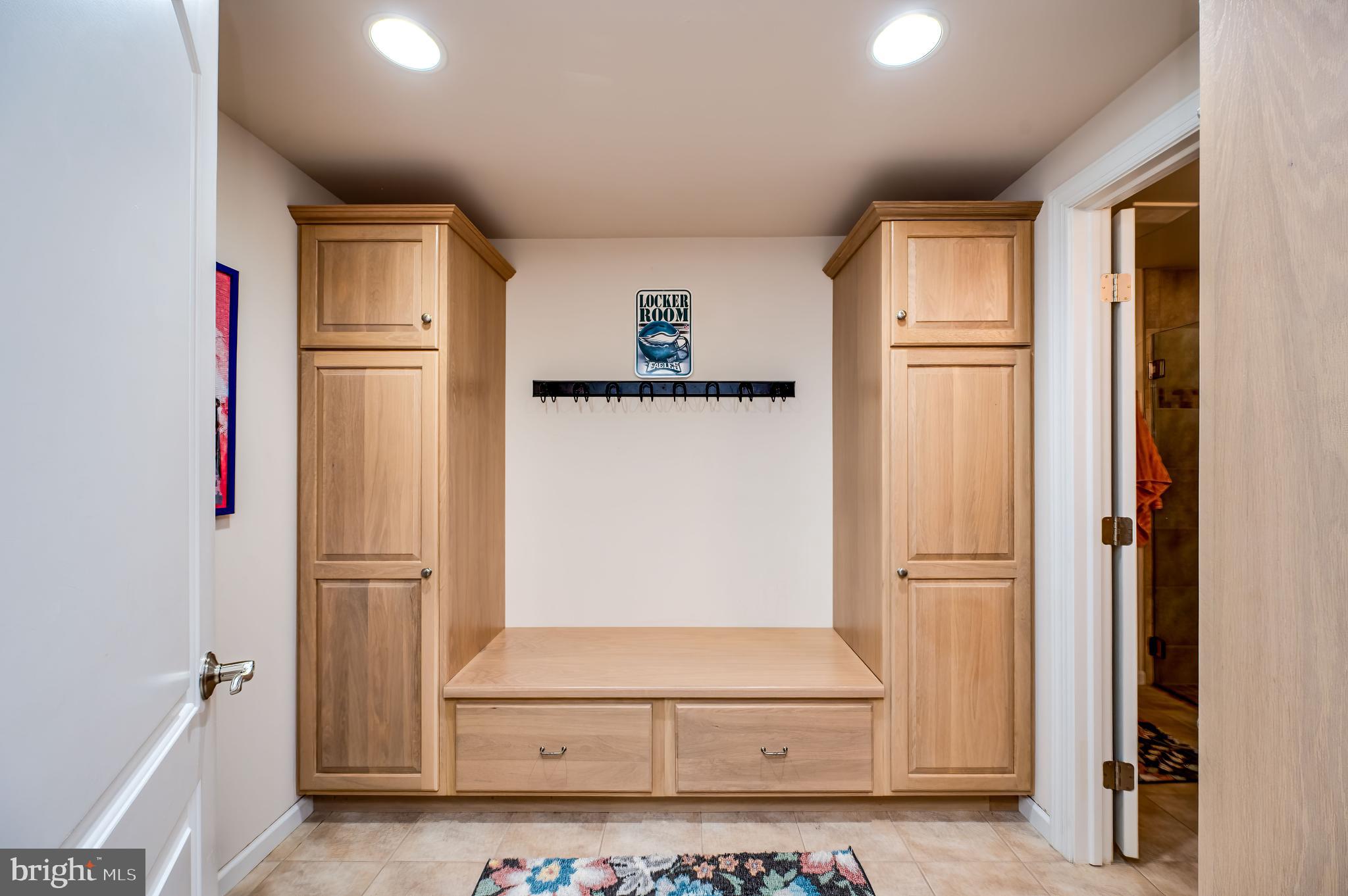 CHESTNUT HILL FARM - Residential