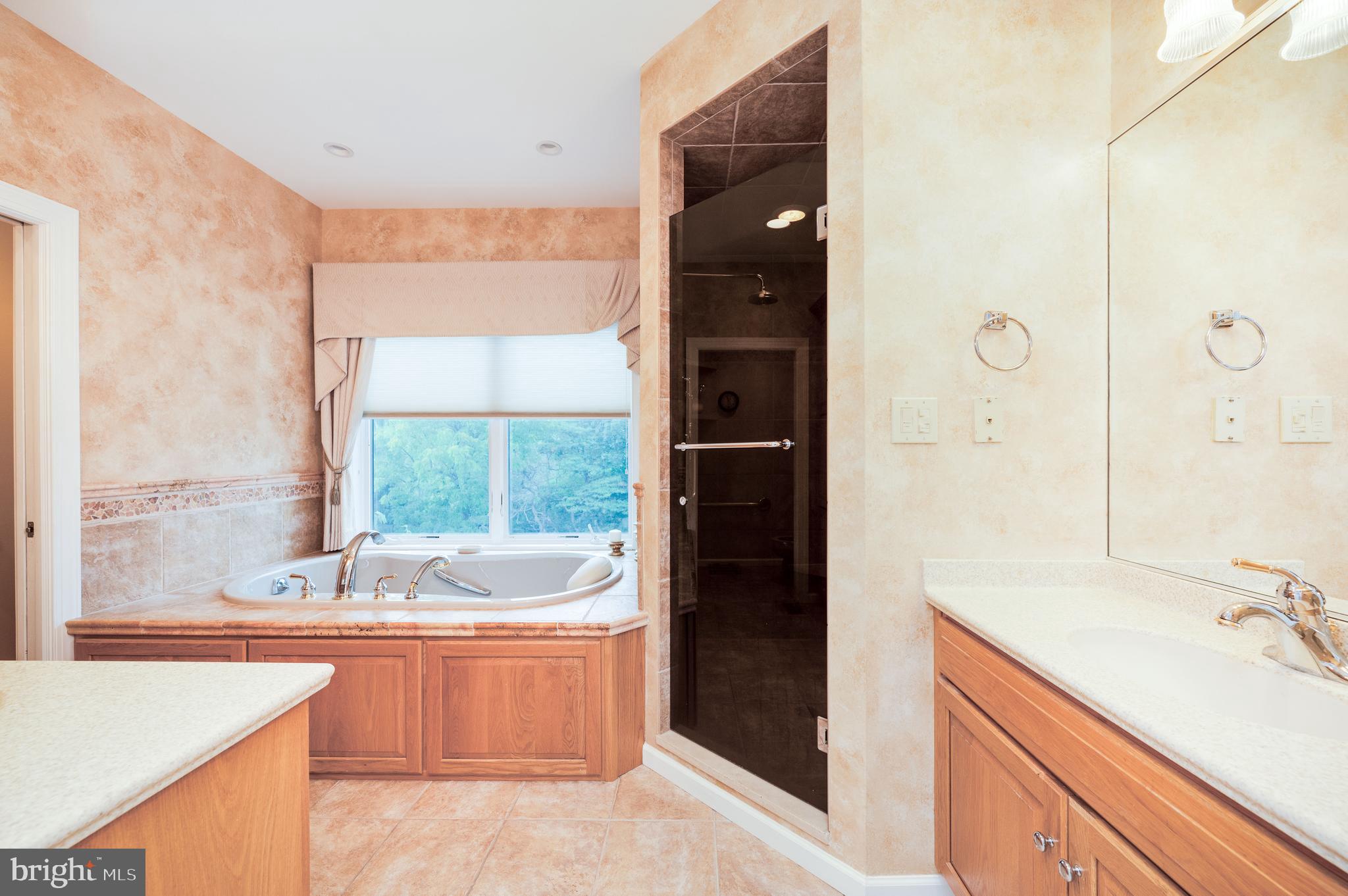 CHESTNUT HILL FARM - Residential